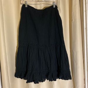 Black Ankle-Length Ruffle Skirt